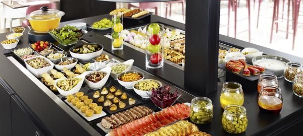 Hotel Campanile - Le Vesinet 3*