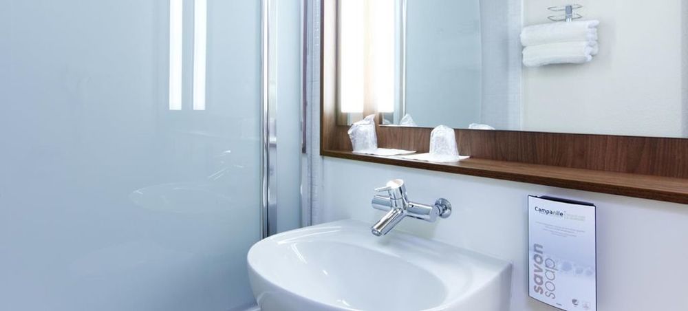 Hotel Campanile - Le Vesinet 3*